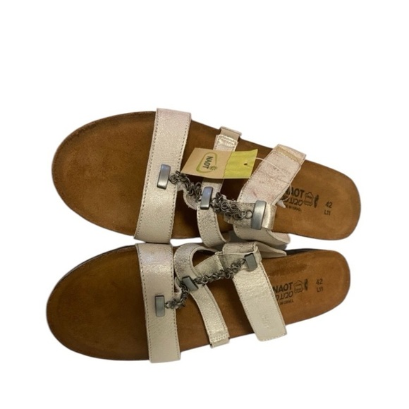 Naot bond size 11 dusty silver sandals w chunky bottom chain Israel made $200 - Picture 1 of 8